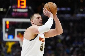 明天掘金迎战爵士 约基奇&amp;波特&amp;戈登大概率出战 穆雷出战成疑