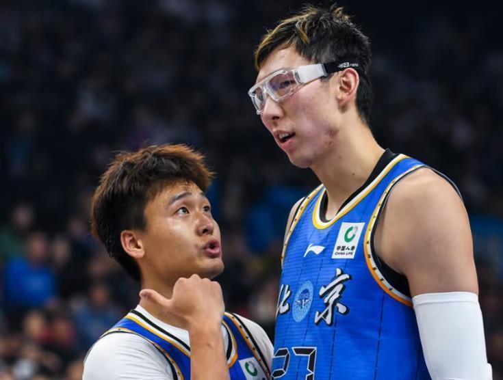 九游正版入口-周琦：去年赵睿第一选择不是北京首钢，而是南方某球队